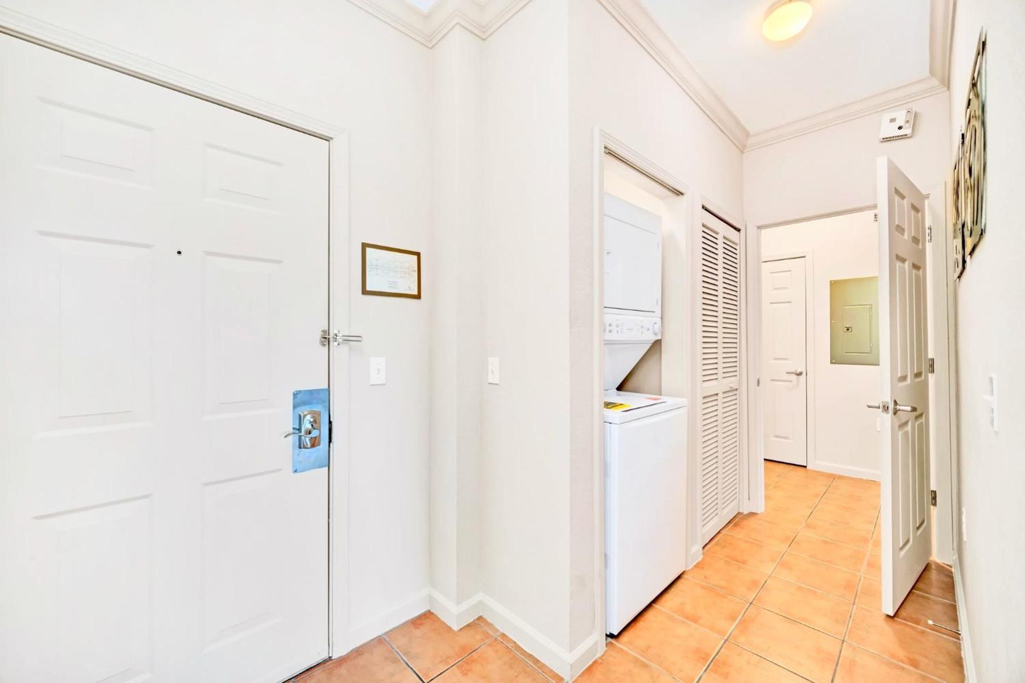 Stunning 2Br Condo With Hot Tub And Pool, Near Disney! Орландо Екстериор снимка