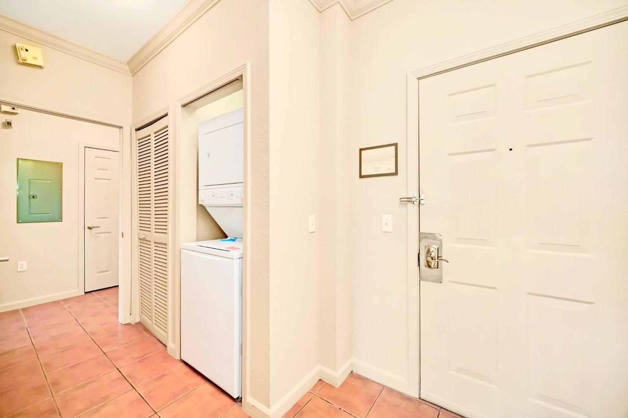Stunning 2Br Condo With Hot Tub And Pool, Near Disney! Орландо Екстериор снимка