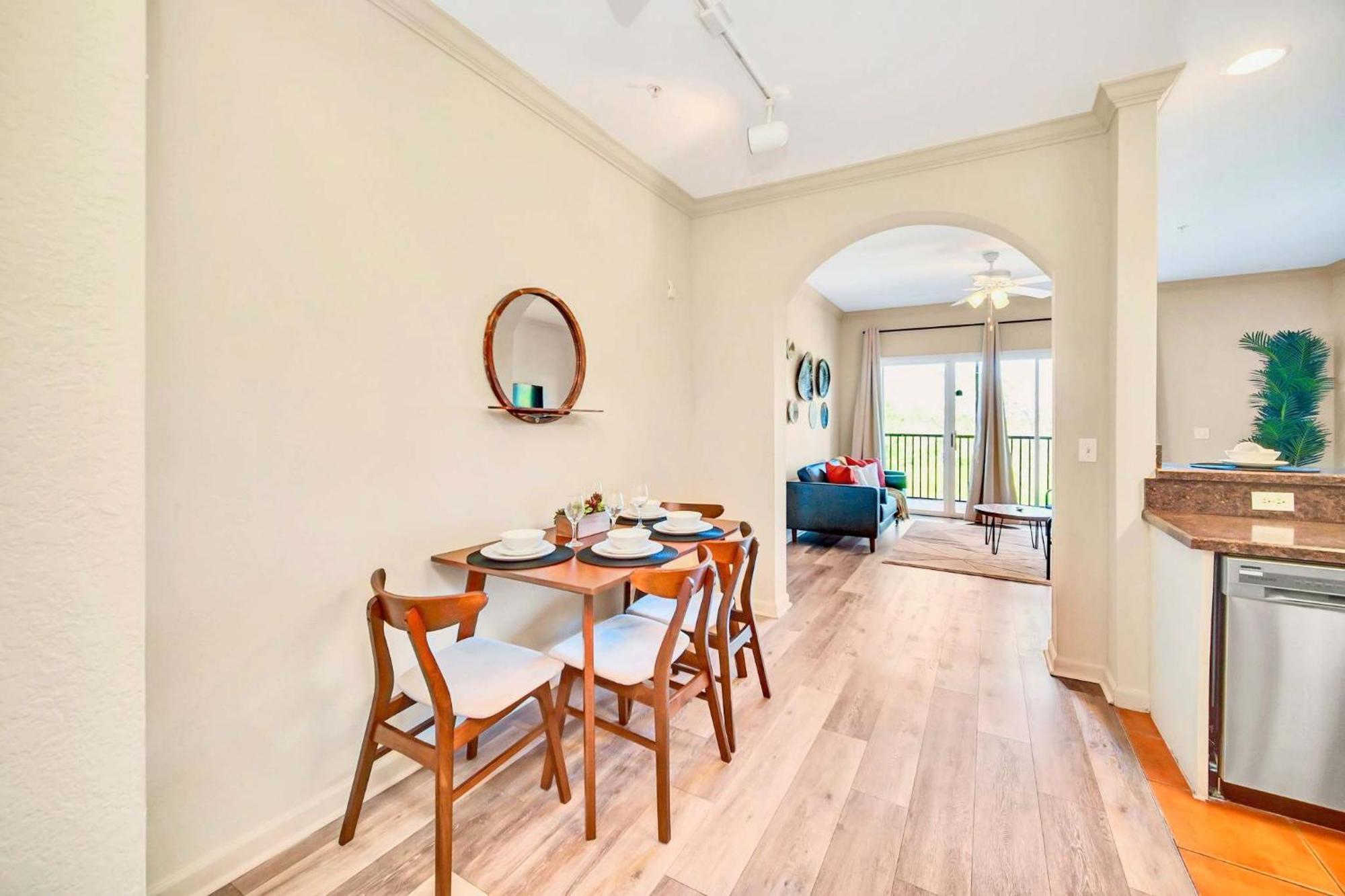 Stunning 2Br Condo With Hot Tub And Pool, Near Disney! Орландо Екстериор снимка