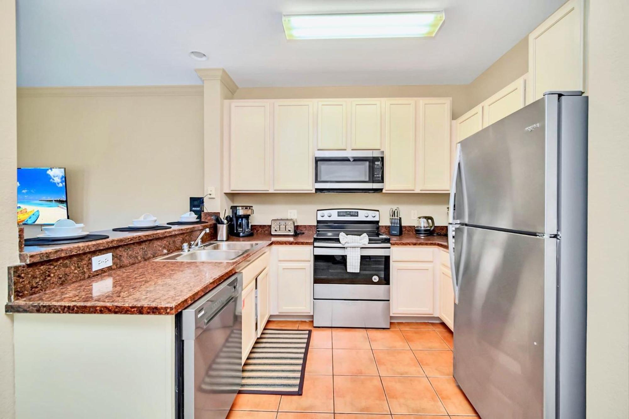 Stunning 2Br Condo With Hot Tub And Pool, Near Disney! Орландо Екстериор снимка